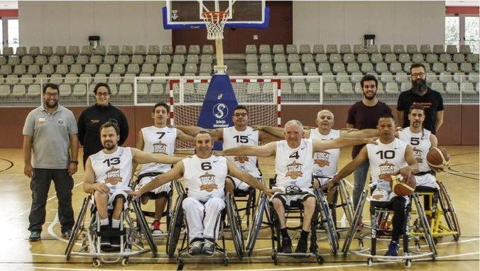 equipo-basquet-en-silla-de-ruedas-2016