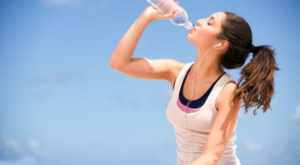 Señales de que tu cuerpo necesita más hidratación
